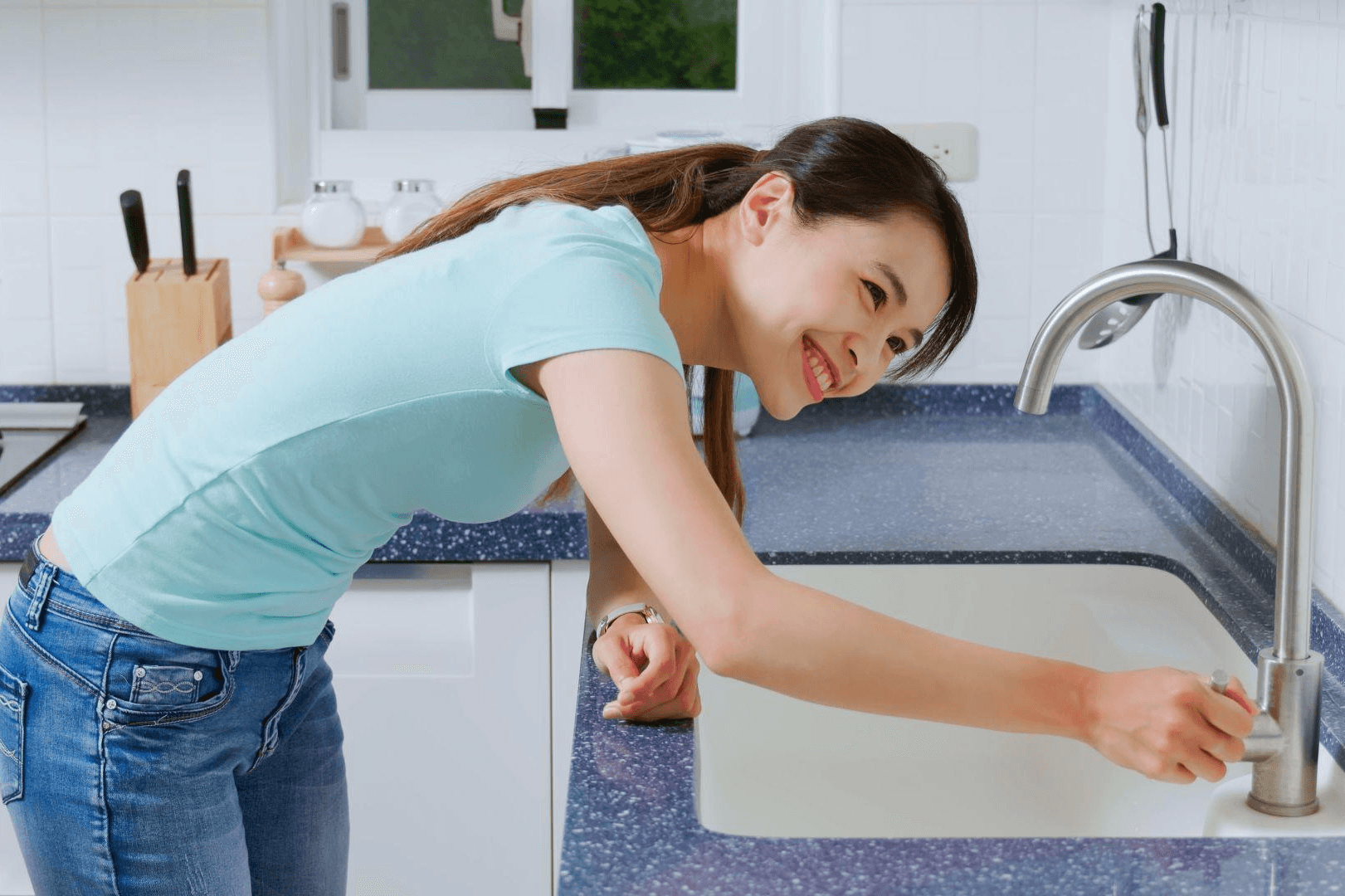 How to Fix a Dripping Tap: A Step-by-Step DIY Guide cover image